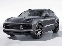 Grigio quarzite Usata 2024 Porsche Cayenne SUV | 99.000 € (Buon prezzo)