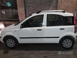 Bianco Usata 2011 Fiat Panda Due volumi | 4800 €