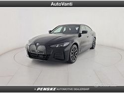 Nero Nuova 2025 BMW i4 M Sport Tre volumi | 61.500 € (Buon prezzo)