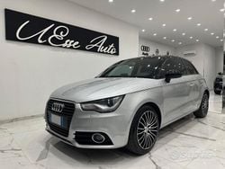 Grigio Usata 2012 Audi A1 Ambition Tre volumi | 5990 € (Super prezzo)