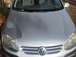 Grigio Usata 2004 VW Golf V Tre volumi | 3000 €