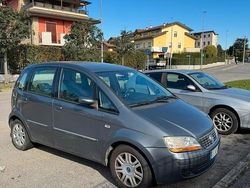 Grigio Usata 2007 Fiat Idea Monovolume | 1500 € (Ottimo prezzo)