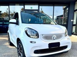 Bianco Usata 2017 Smart ForTwo Coupé Passion Due volumi | 12.900 € (Buon prezzo)