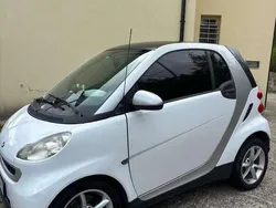 Bianco Usata 2008 Smart ForTwo Coupé Passion Due volumi | 4700 € (Buon prezzo)