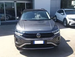 Idium grey Usata 2022 VW T-Roc Life SUV | 14.990 € (Super prezzo)