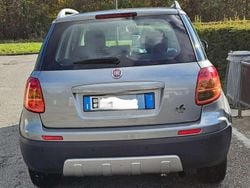 Grigio Usata 2014 Fiat Sedici Emotion SUV | 6800 € (Cara)