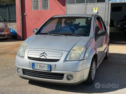 Argento Usata 2006 Citroën C2 Exclusive Due volumi | 2500 € (Buon prezzo)