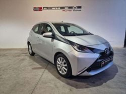 Argento Usata 2017 Toyota Aygo Connect Style Due volumi | 8500 € (Buon prezzo)