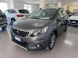 Grigio Usata 2019 Peugeot 2008 Allure SUV | 11.500 € (Ottimo prezzo)