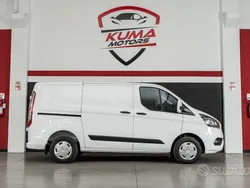 Bianco frozen Usata 2021 Ford Transit Custom Furgone | 17.600 € (Buon prezzo)