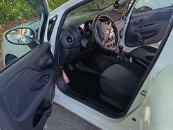 Bianco Usata 2015 Fiat Grande Punto S Due volumi | 5000 € (Buon prezzo)