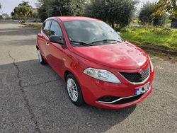Other Usata 2017 Lancia Ypsilon Silver Due volumi | 9000 € (Buon prezzo)