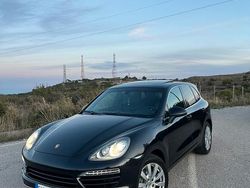 Usata 2012 Porsche Cayenne SUV | 22.500 € (Molto cara)