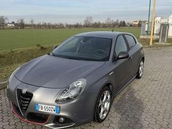 Usata 2015 Alfa Romeo Giulietta Sprint Tre volumi | 9500 € (Buon prezzo)