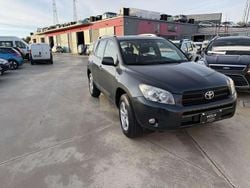 Other Usata 2007 Toyota RAV4 Luxury SUV | 6999 € (Buon prezzo)