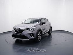 Grigio Usata 2024 Renault Captur Techno SUV | 17.490 € (Buon prezzo)