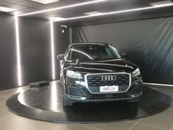Nero Usata 2019 Audi Q2 SUV | 22.900 € (Cara)