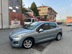Gray Usata 2011 Peugeot 207 Tre volumi | 2890 € (Ottimo prezzo)