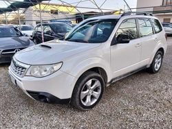 Bianco Usata 2011 Subaru Forester Trend SUV | 1800 € (Super prezzo)
