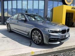 Blu/azzurro Usata 2017 BMW 530 M Sport Tre volumi | 28.500 € (Buon prezzo)