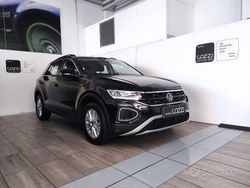 Nero Usata 2023 VW T-Roc Life SUV | 22.900 € (Super prezzo)