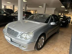 Grigio Usata 2004 Mercedes C200 Avantgarde Tre volumi | 3600 € (Ottimo prezzo)