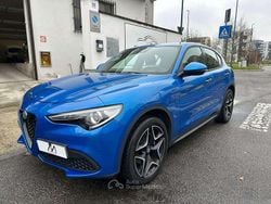 Blu misano Usata 2020 Alfa Romeo Stelvio Sprint SUV | 27.900 € (Ottimo prezzo)