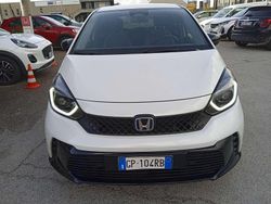 Platinum white Usata 2023 Honda Jazz Sport Due volumi | 19.900 € (Buon prezzo)
