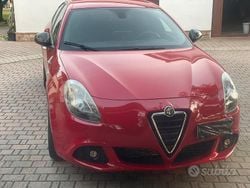 Rosso Usata 2013 Alfa Romeo Giulietta Veloce Due volumi | 8500 € (Buon prezzo)
