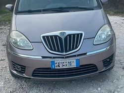Grigio Usata 2007 Lancia Musa Monovolume | 4000 € (Cara)
