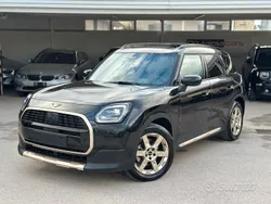 Nero Usata 2024 Mini Countryman Favoured SUV | 39.490 € (Buon prezzo)