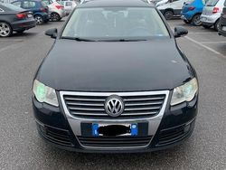 Nero Usata 2006 VW Passat Station wagon | 3000 € (Buon prezzo)