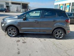 Grigio Usata 2018 Ford Ecosport ST-Line SUV | 10.900 € (Buon prezzo)