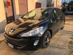 Nero Usata 2009 Peugeot 308 Premium Tre volumi | 4000 € (Cara)
