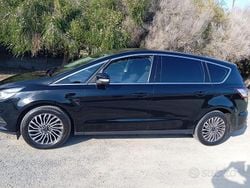 Nero Usata 2018 Ford S-MAX S Monovolume | 8900 € (Super prezzo)