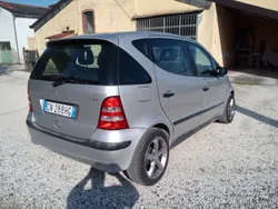 Usata 2004 Mercedes A170 Classic Tre volumi | 1200 € (Buon prezzo)
