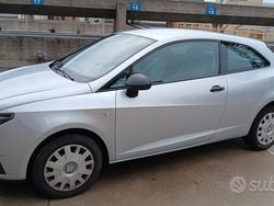 Grigio Usata 2009 Seat Ibiza Tre volumi | 4500 € (Buon prezzo)
