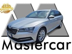 Argento Usata 2021 Skoda Superb Executive Station wagon | 17.500 € (Buon prezzo)