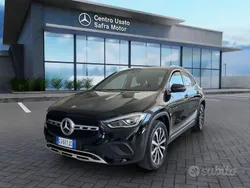 Nero Usata 2022 Mercedes GLA220 SUV | 41.500 € (Buon prezzo)