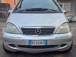 Grigio Usata 2002 Mercedes A200 Monovolume | 500 €
