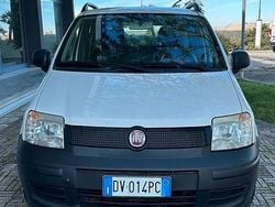 Bianco Usata 2009 Fiat Panda Emotion Tre volumi | 2950 € (Ottimo prezzo)