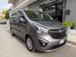 Grigio Usata 2017 Opel Vivaro S Monovolume | 16.990 € (Buon prezzo)