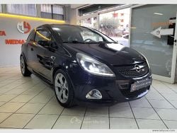 Nero Usata 2009 Opel Corsa OPC Tre volumi | 9700 € (Buon prezzo)