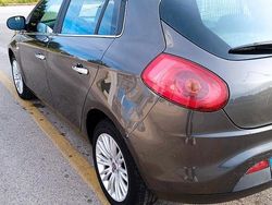 Marrone Usata 2007 Fiat Bravo Due volumi | 2500 € (Buon prezzo)