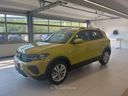 Gray Nuova 2025 VW Polo Cross Life Due volumi | 24.890 €