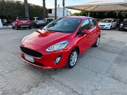 Rosso Usata 2020 Ford Fiesta Business Edition Due volumi | 10.700 € (Buon prezzo)