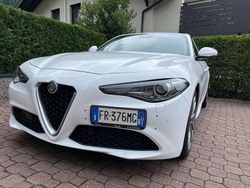 Bianco Usata 2016 Alfa Romeo Giulia Super Tre volumi | 18.000 € (Buon prezzo)