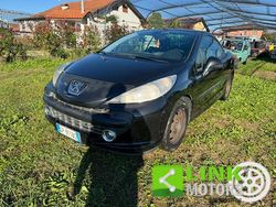 Nero Usata 2008 Peugeot 207 CC Cabrio | 2600 € (Buon prezzo)