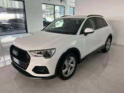 Bianco Usata 2020 Audi Q3 Advanced SUV | 29.500 € (Buon prezzo)
