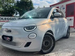 Blu Usata 2020 Fiat 500e Icon Cabrio | 15.900 € (Buon prezzo)